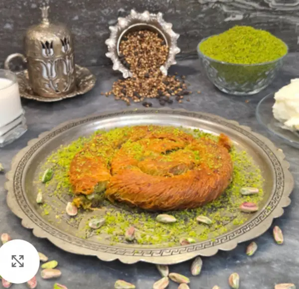 Antep fıstıklı burma